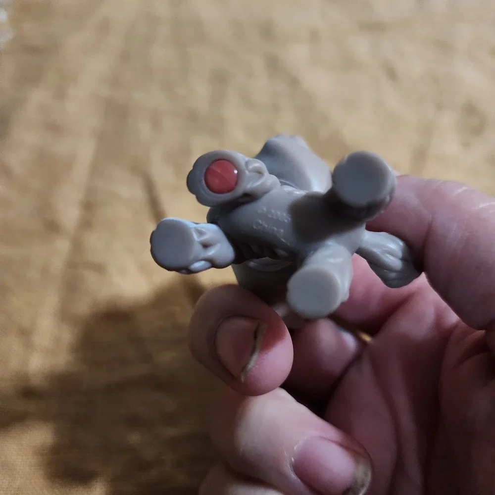 Littlest Pet Shop Border Collie 67 Grey White Blue Eyes Dog Figure with Bone